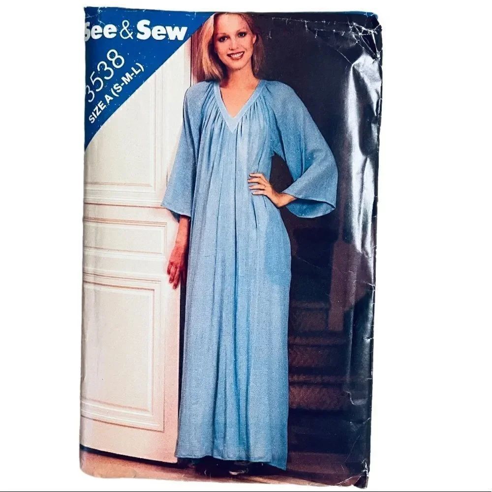 Early 1970s Dress Patterns Selection of 4. - Picture 2 of 13